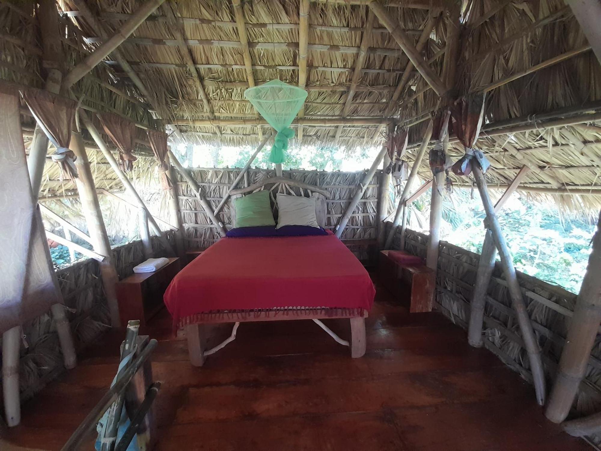 El Bamboo Cabins Balgue Bagian luar foto